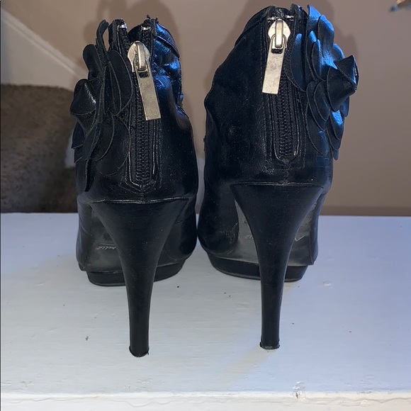 Anne Michelle black caged heels. - Picture 4 of 5